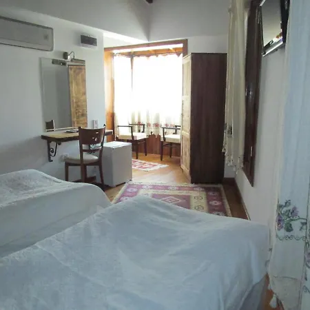 Amazon Petite Palace 4* سلجوك