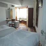 Amazon Petite Palace 4* סלצ'וק
