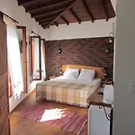 Amazon Petite Palace Гостевой дом Сельчук