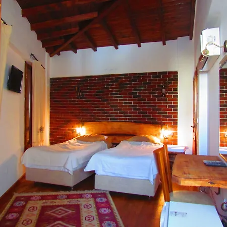 Maison d'hôtes Amazon Petite Palace 4*