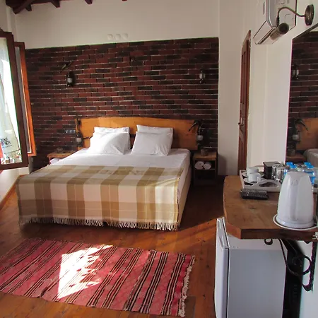 Amazon Petite Palace Maison d'hôtes 4*