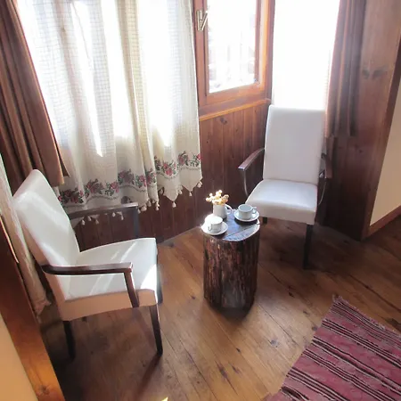 Maison d'hôtes Amazon Petite Palace 4*