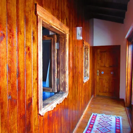Amazon Petite Palace Selçuk