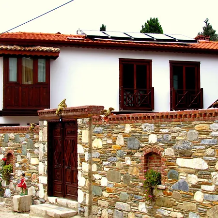 Maison d'hôtes Amazon Petite Palace 4*