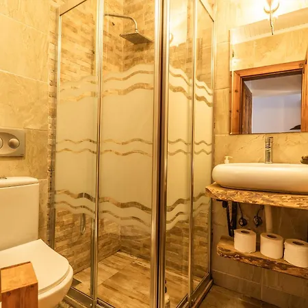 Πανσιόν Amazon Petite Palace