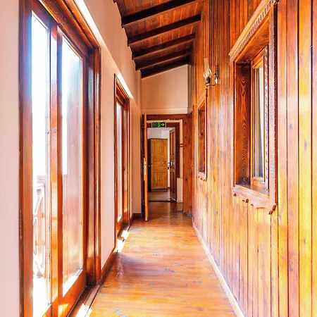 Amazon Petite Guest house 4*