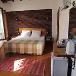 Amazon Petite Palace بيت ضيافة 4*